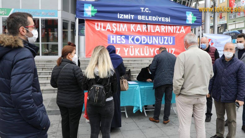 İzmit Belediyesi’nden Vatandaşa ‘HES Kodu’ Desteği