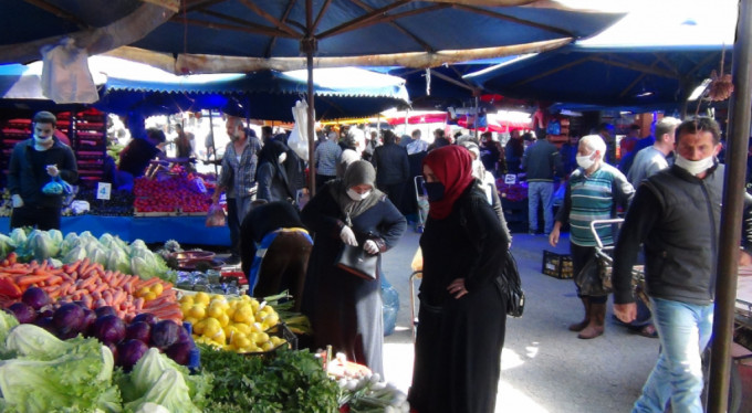 Virüs Korkutuyor; Yasak Üstüne Yasak Geliyor