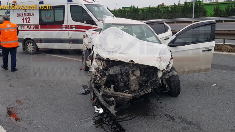 Kartepe Köseköy’de Korkunç Kaza