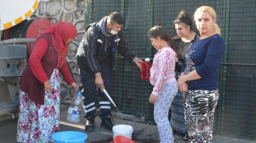 Su Kesintisi Olan Mahallelere İzmit Belediyesi’nden Destek