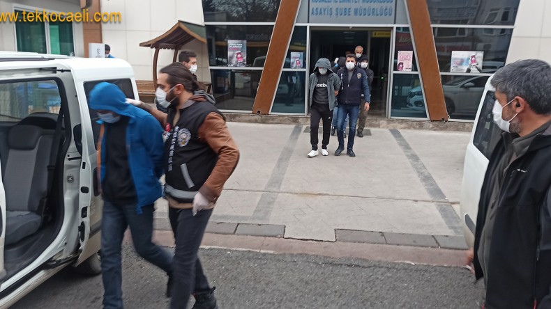 Gölcük’te Çelik Kasayı Çalan Hırsızlar Yakalandı