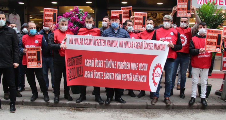 DİSK’ten İŞKUR Önünde Asgari Ücret Çıkışı