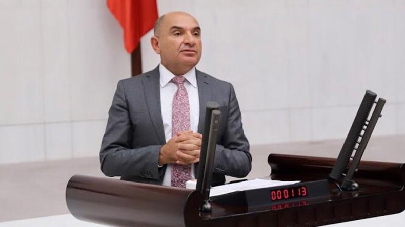 Gebze Askeri Kışlası’nın Akıbetini Bakan’a Sordu