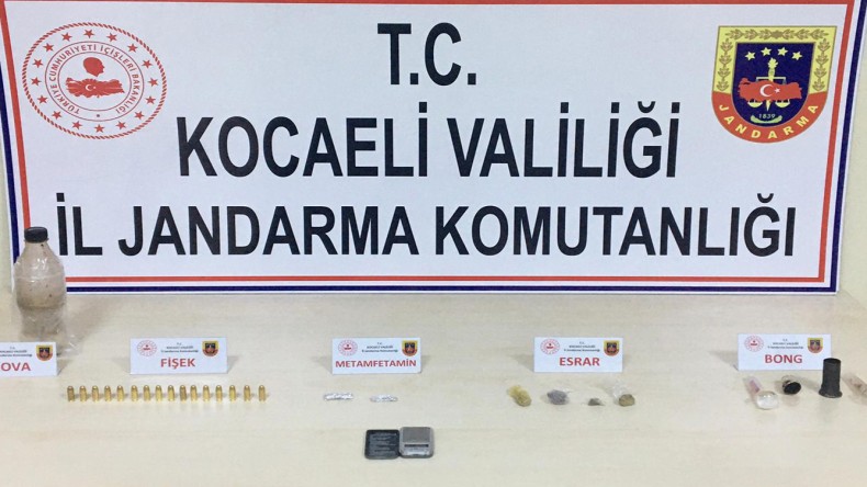 Jandarma’dan Uyuşturucu Tacirlerine Darbe