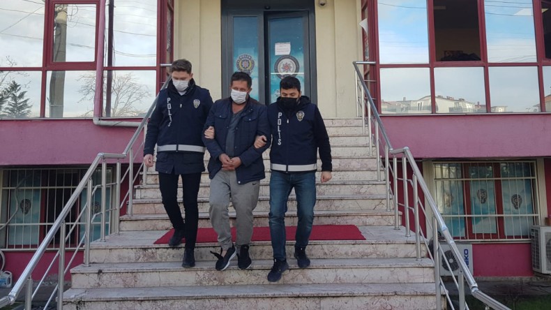 Lüks Villaya Polis Baskını