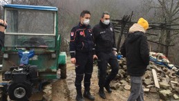 Ormanda Mahsur Kaldılar