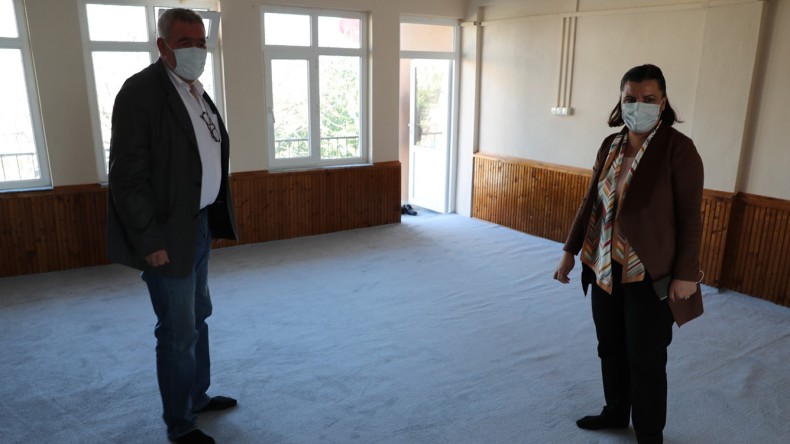 İzmit Belediyesi Mecidiye Cemevi’ni Yeniledi