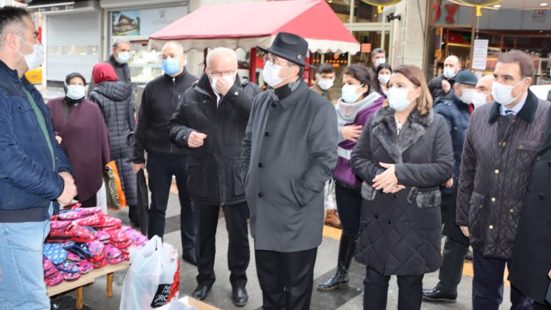 CHP Dev Kadroyla Esnafın Yanında