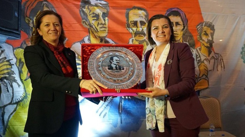 DİSK Genel Başkanı Arzu Çerkezoğlu Geliyor