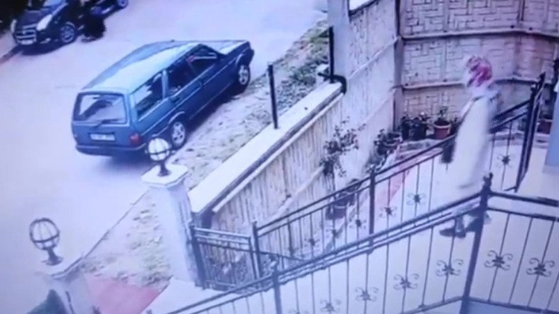 30 Ayrı Evde Hırsızlık; 11 Kişi Tutuklandı