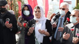 Leyla Atakan Mezarı Başında Anıldı