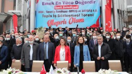 Başkan Hürriyet Tarihi Sözleşmeye İmza Attı