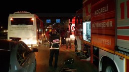 Halk Otobüsü TIR’la Çarpıştı; Yaralılar Var