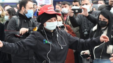 Emekçi Böyle Bayram Etti