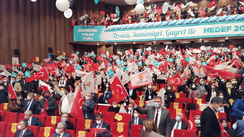 Ak Parti Kocaeli İl Kadın Kolları Kongresi Yapıldı