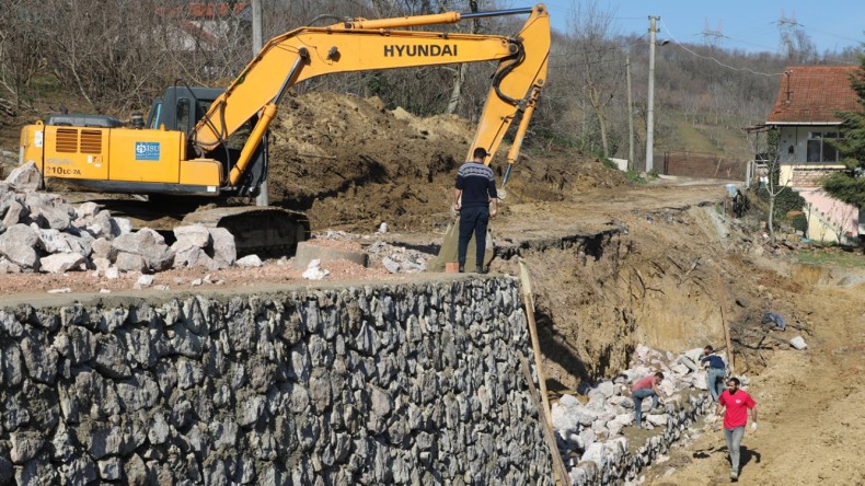 İzmit Belediyesi, Akmeşe’deki Heyelan Sorununu Çözdü