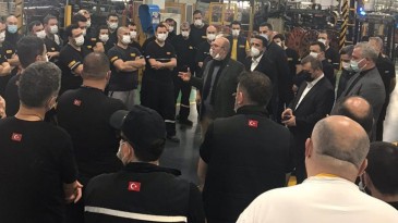 Lastik-iş Genel Başkanı Sarı, Prometeon Çalışanlarıyla Buluştu