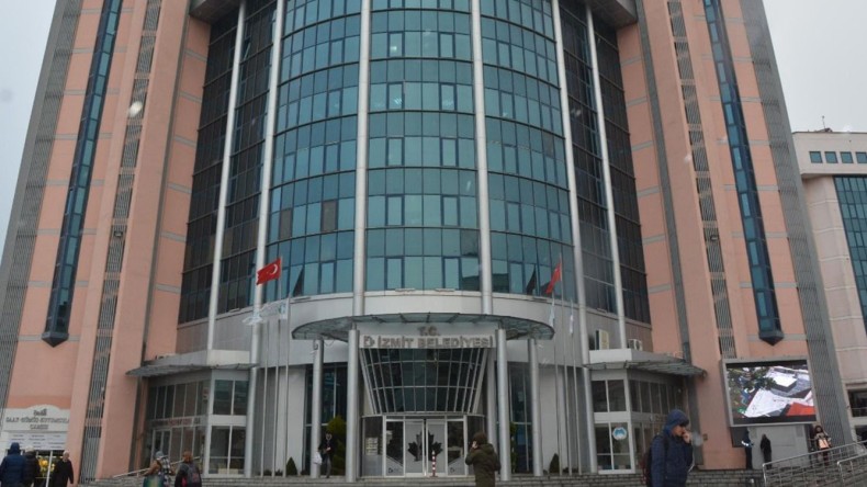 İzmit Belediyesi İmar Müdürlüğü’nde Korona Şoku