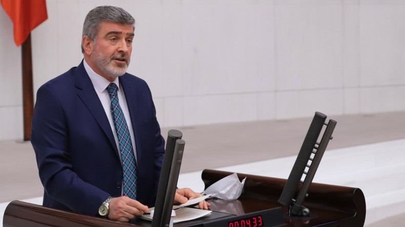 Ak Parti’li Vekilden Amerika’daki Görüntülere Tepki