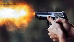 Evine Haciz İçin Gelen Avukatı Öldürdü