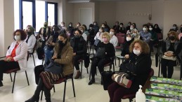 İZMEK’le Meslek Edinip e-Ticarete Atılacaklar