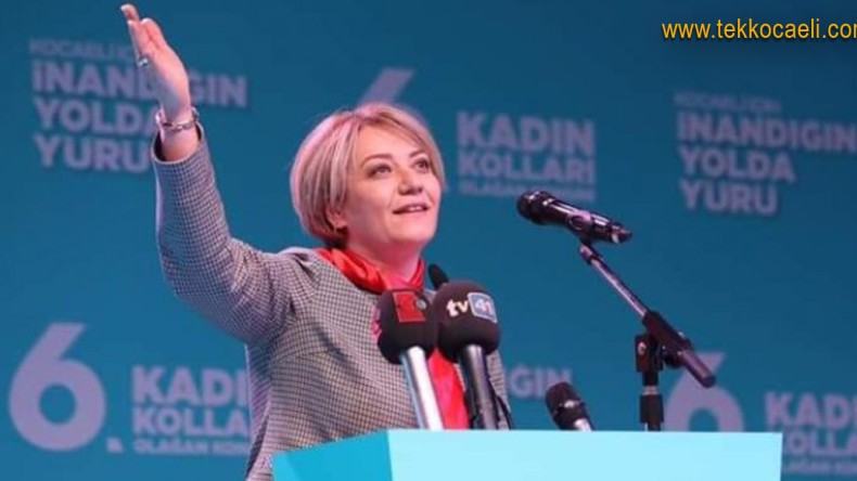 Ak Parti Kadın Kolları Başkanı Özdemir Korona Oldu