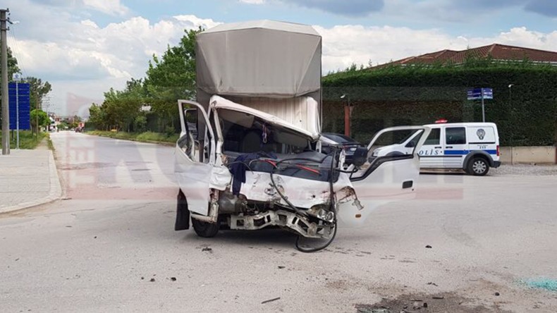 Kartepe’de Feci Kaza; Yaralılar Var