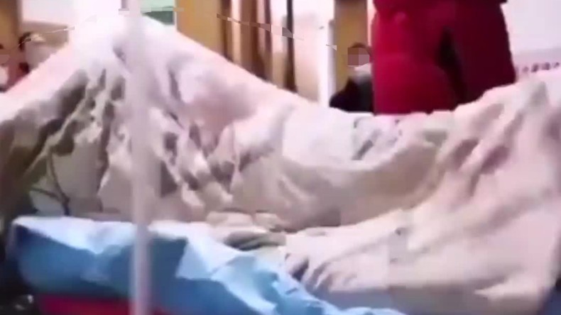 Korona Yine Can Aldı; İki Çocuk Annesiydi..