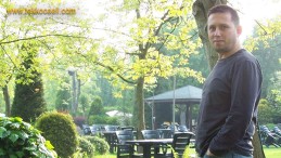 KOÜ Öğretim Üyesi Evinde Ölü Bulundu