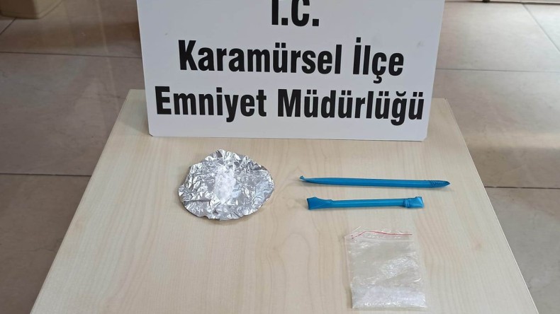 Motosiklet Sürücüsünden Uyuşturucu Çıktı