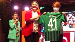 Meral Akşener’den Kocaelispor Mesajı