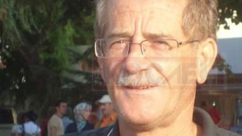 Ihlamur Toplarken Düştü, Can Verdi