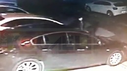 İzmit’te Park Halindeki Araçlara Saldırı