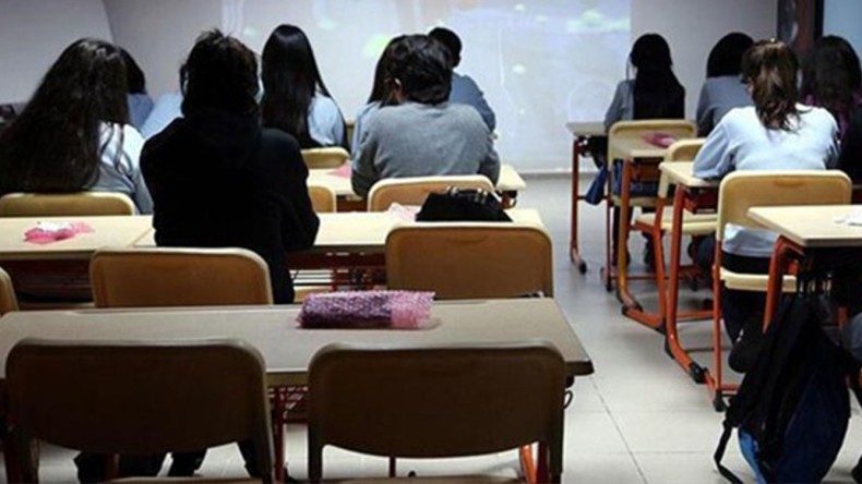 Milyonlarca Öğrenci Bekliyordu; FLAŞ Değişiklik…