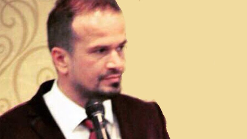 Ak Parti’den İstifa Etti