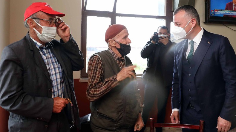 Başkan Büyükakın’dan Çiftçilere Destek