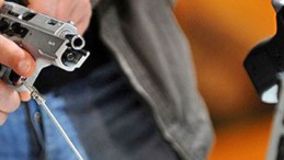 Silah Ateşlendi, Bıçak Çekildi; Yaralılar Var