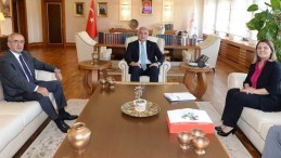 Hürriyet’ten Bakan Ersoy’a Teşekkür