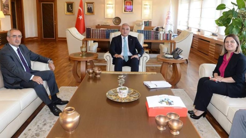 Hürriyet’ten Bakan Ersoy’a Teşekkür