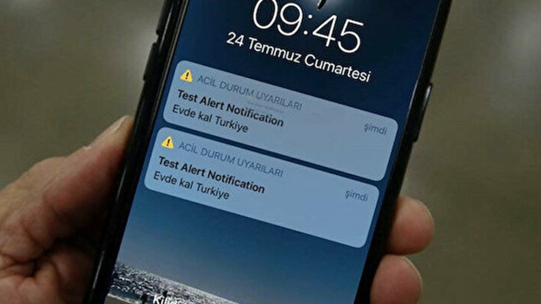 Bu Mesaj Herkesi Şaşırttı