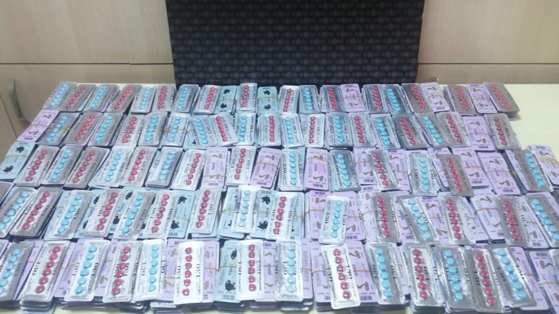 Cinsel İçerikli Hapları Tezgahta Satan Kişi Yakalandı