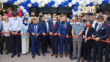 Lastik İş Sendikası Binasına Muhteşem Açılış