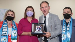 İzmit Belediyespor’da Yusuf Erenkaya Güven Tazeledi