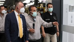 Başkan Büyükakın’dan Hyundai’e Tebrik Ziyareti