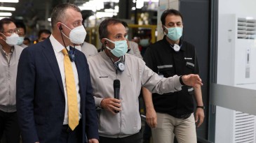 Başkan Büyükakın’dan Hyundai’e Tebrik Ziyareti