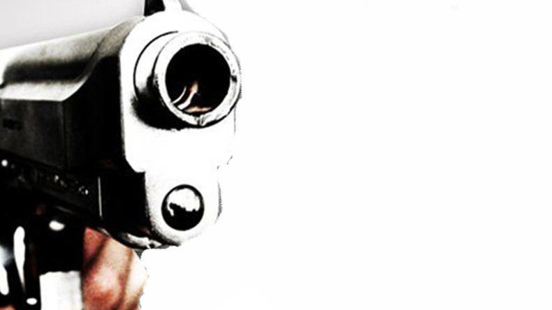 Gölcük Değirmendere’de Kavga; Silahını Ateşledi