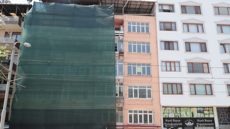 Hürriyet Duyurdu; 22 Yıl Sonra Yıkılıyor