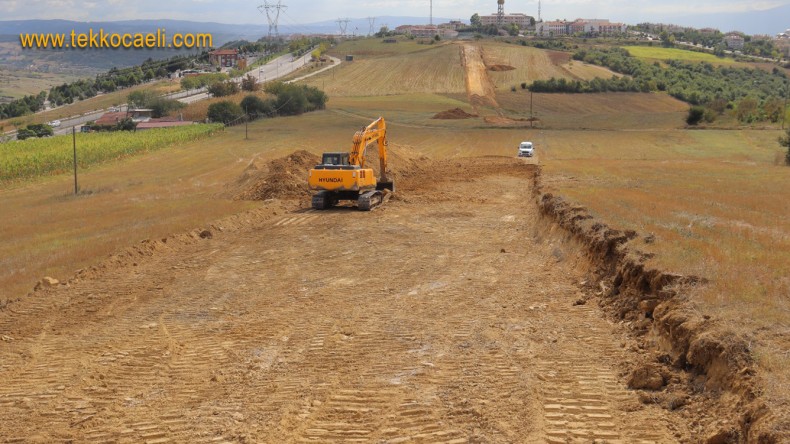 İzmit Belediyesi Kabaoğlu’nda Yeni İmar Yolu Açtı