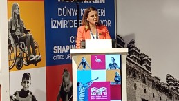 Dünya Belediyeler Birliği Kültür Zirvesi’nde İzmit’i Temsil Etti