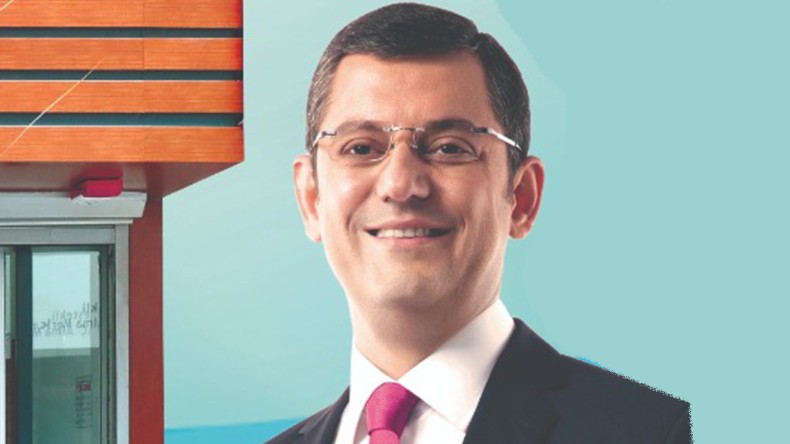 İzmit Belediyesi’nin Açılışına Özgür Özel Geliyor